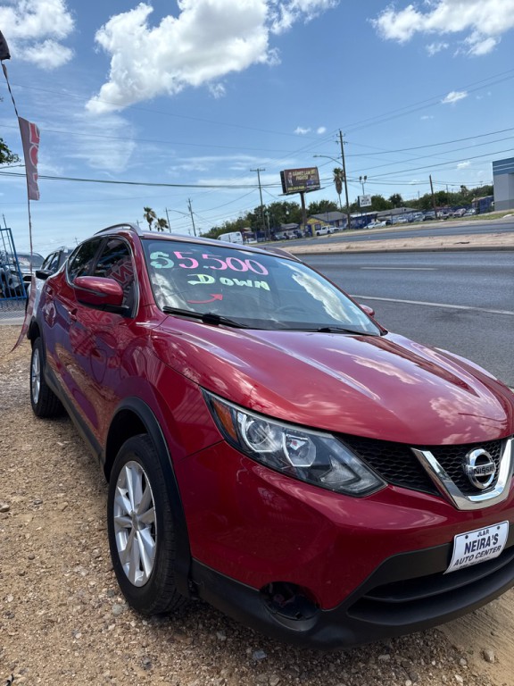 2017 Nissan Rogue Image 2