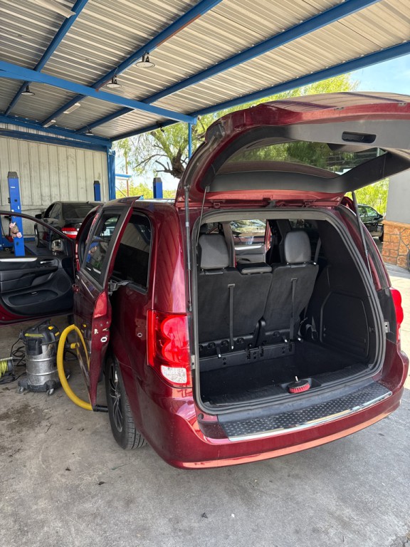 2019 Dodge Grand Caravan Image 3