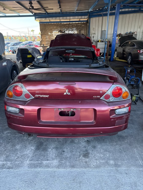 2004 Mitsubishi Eclipse Image 2