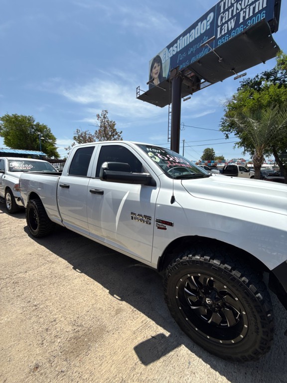 2015 RAM 1500 Image 3