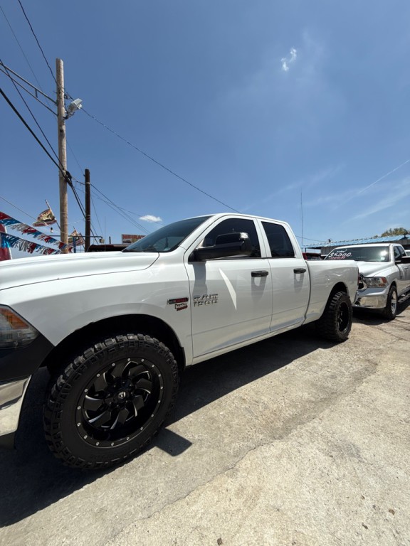 2015 RAM 1500 Image 4