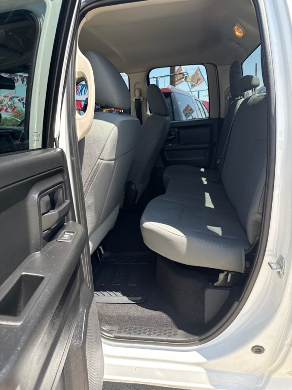 2015 RAM 1500 Image 6