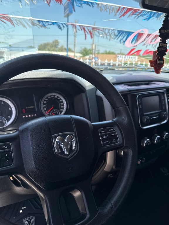 2015 RAM 1500 Image 8
