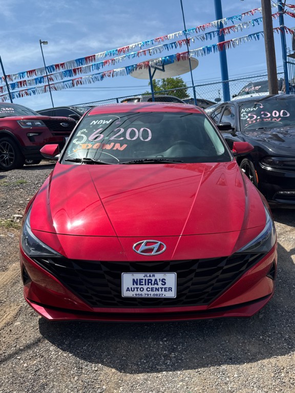 2021 Hyundai Elantra Image 1