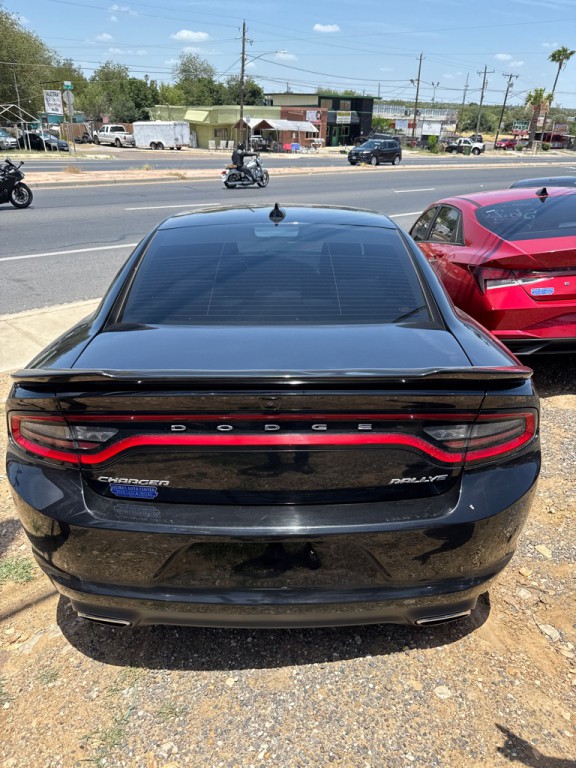 2015 Dodge Charger Image 4