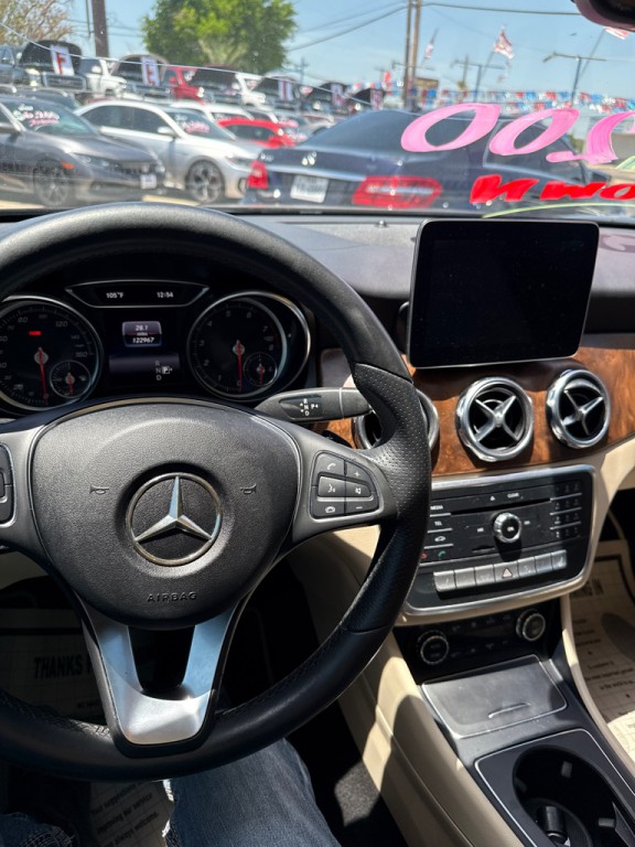 2018 Mercedes-Benz GLA-Class Image 8