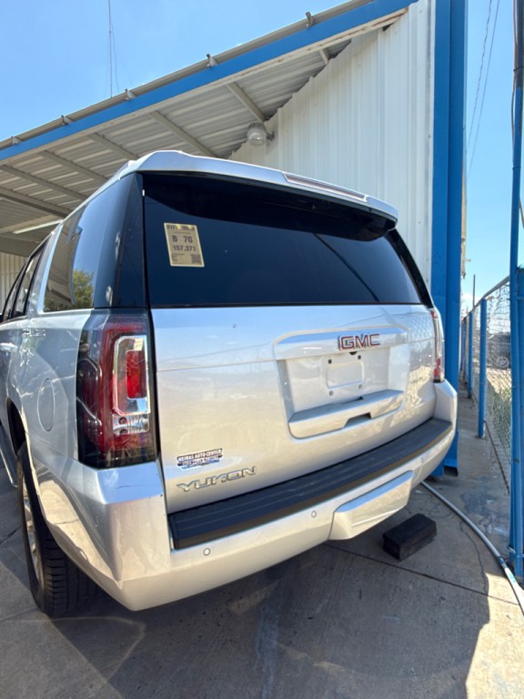 2017 GMC Yukon Image 4