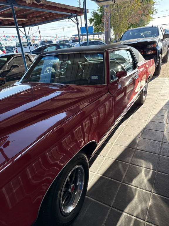 1972 Pontiac Grand Prix Image 2