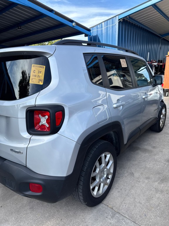 2019 Jeep Renegade Image 4