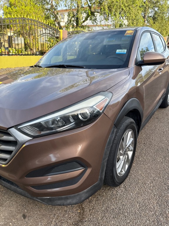 2017 Hyundai Tucson Image 2