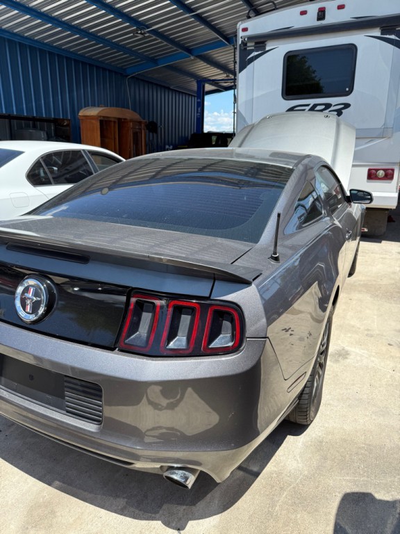 2013 Ford Mustang Image 4