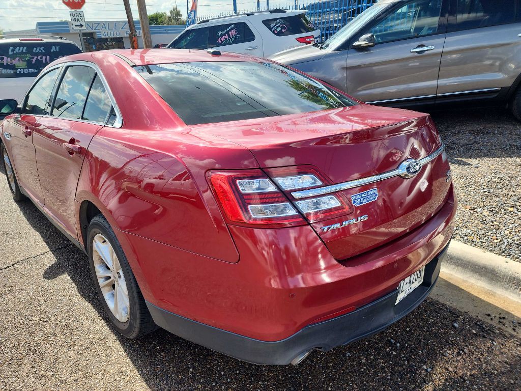 2014 Ford Taurus Image 1