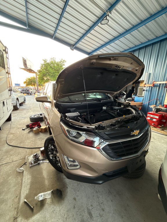 2019 Chevrolet Equinox Image 3