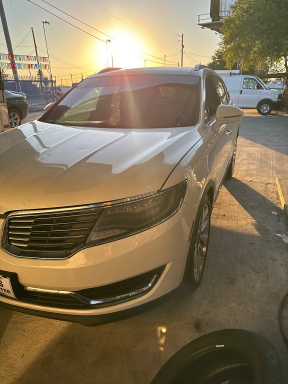 2016 Lincoln MKX Image 1