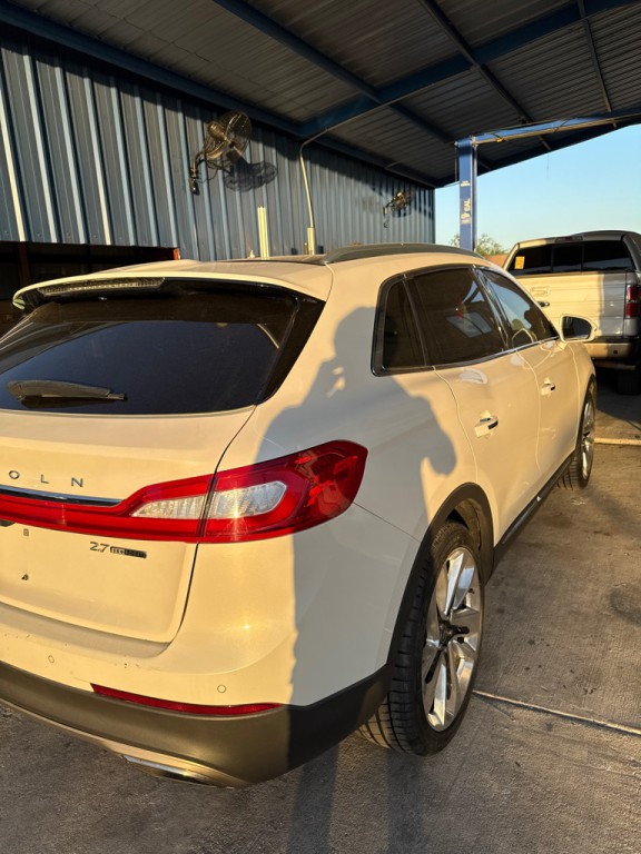 2016 Lincoln MKX Image 3
