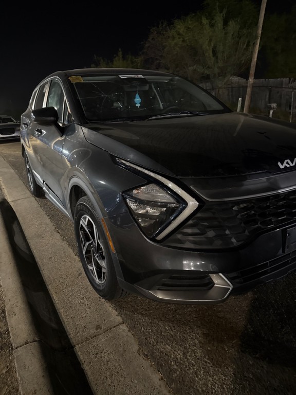 2023 Kia Sportage Image 2