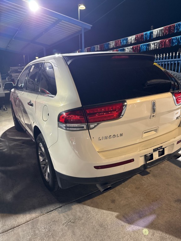 2013 Lincoln MKX Image 4