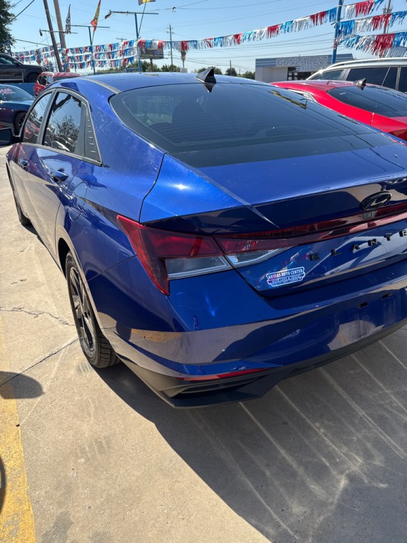 2021 Hyundai Elantra Image 4