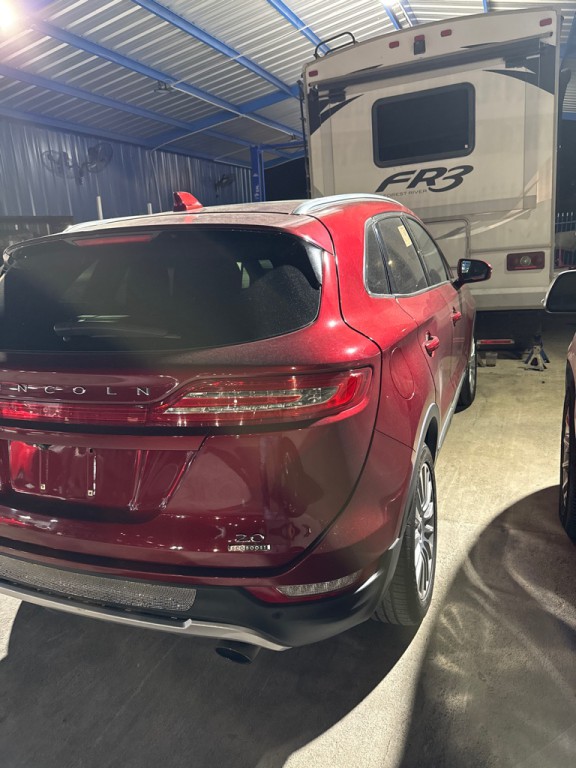 2015 Lincoln MKC Image 3