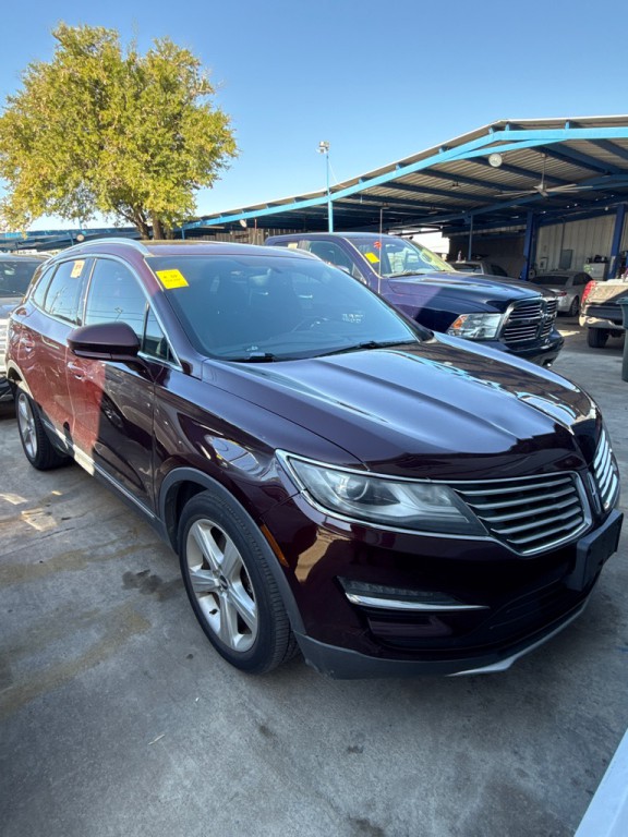 2016 Lincoln MKC Image 1