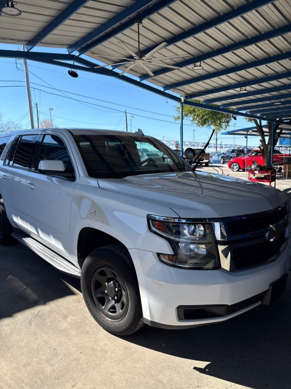 2016 Chevrolet Tahoe Image 2