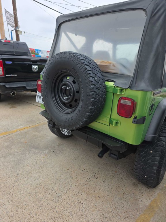 1989 Jeep Wrangler Image 10