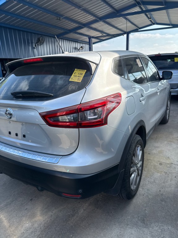 2020 Nissan Rogue Image 3