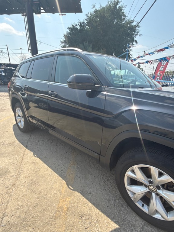 2018 Volkswagen Atlas Image 2