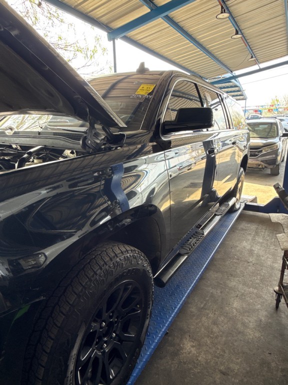 2017 GMC Yukon Image 3