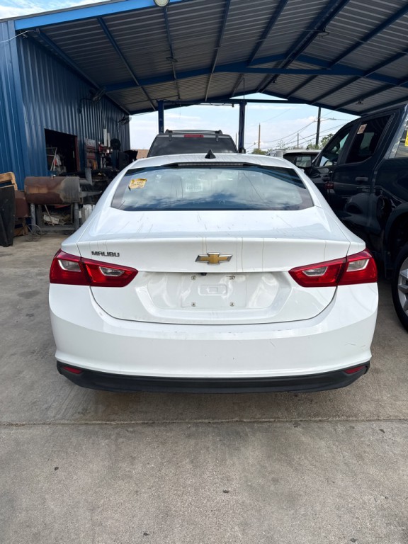 2023 Chevrolet Malibu Image 4