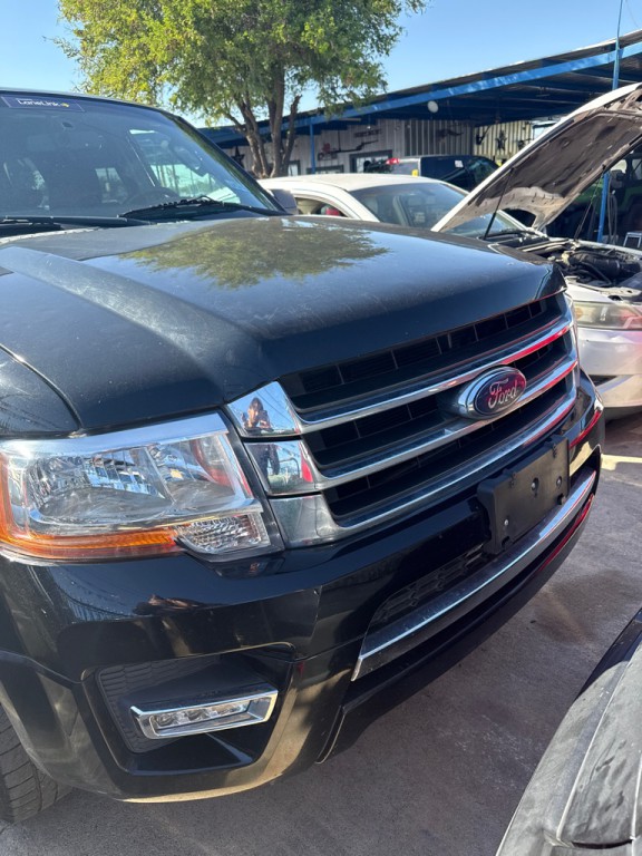 2016 Ford Expedition Image 3