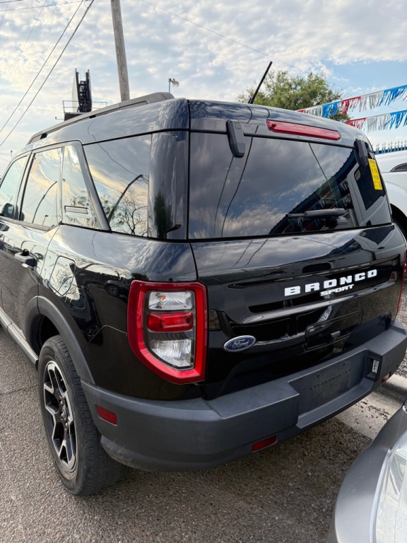 2021 Ford Bronco Image 3