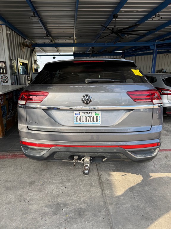 2022 Volkswagen Atlas Cross Spo Image 6