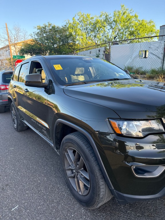 2016 Jeep Grand Cherokee Image 2