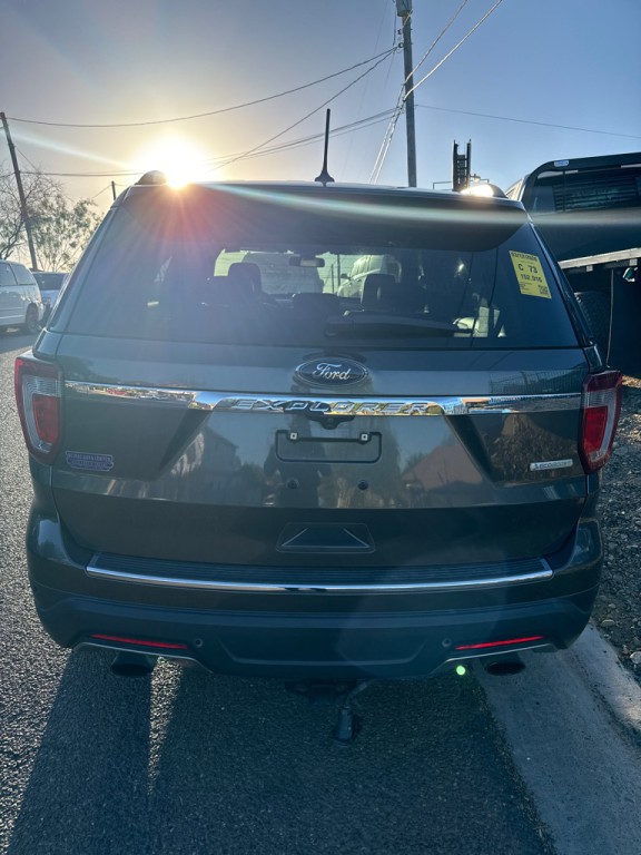 2018 Ford Explorer Image 4