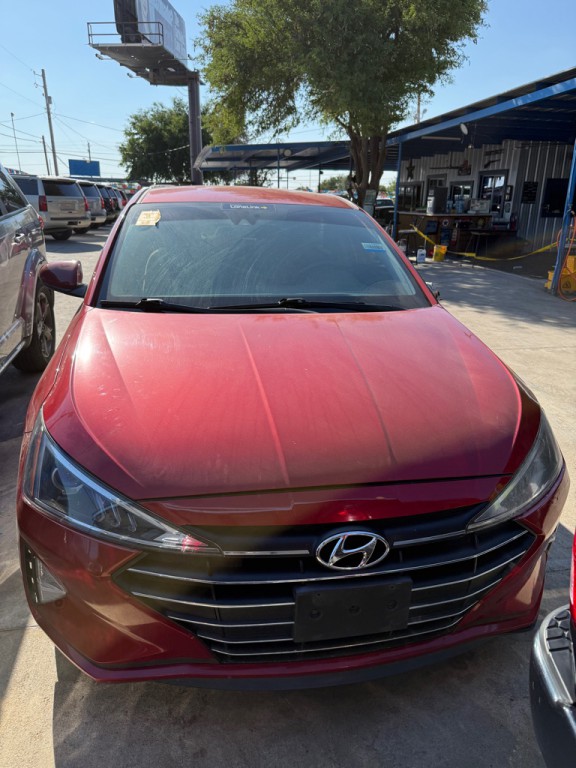 2020 Hyundai Elantra Image 1