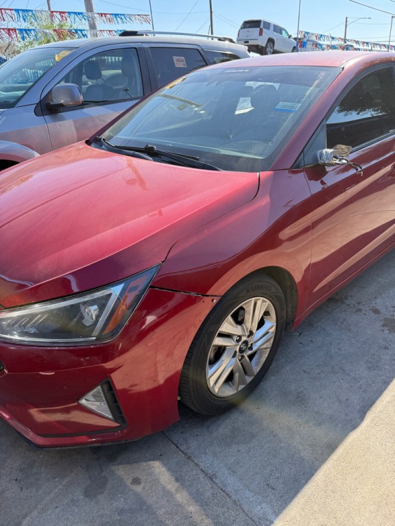 2020 Hyundai Elantra Image 3