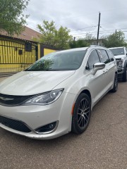 Image for 2017 Chrysler Pacifica Limited ID: 7322233