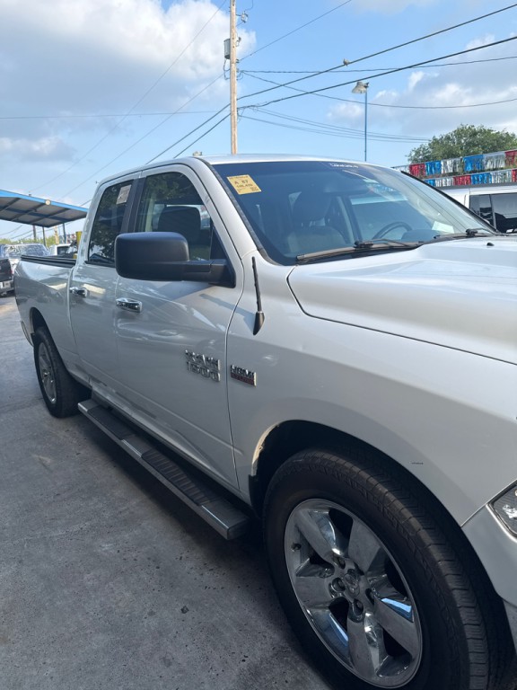 2016 RAM 1500 Image 4