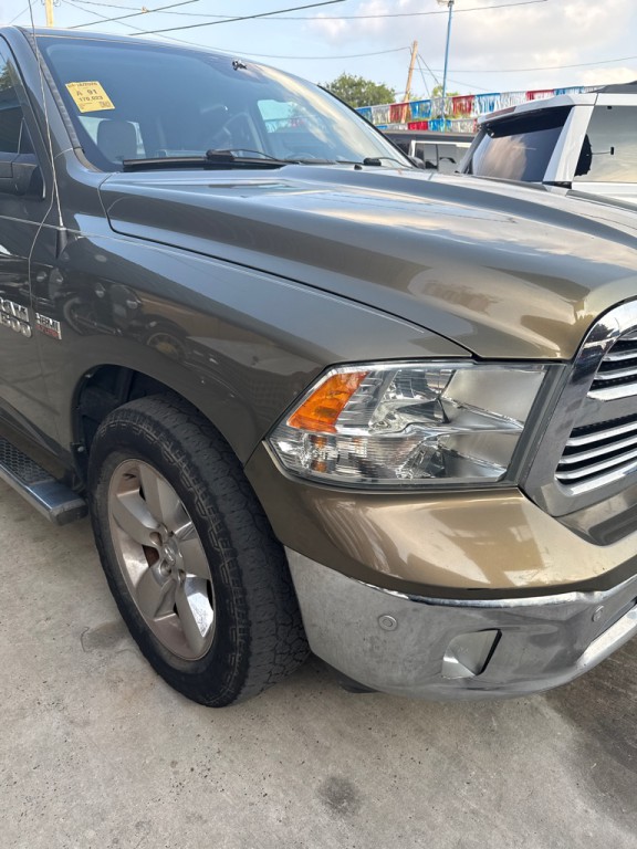 2015 RAM 1500 Image 4