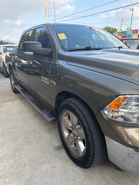 2015 RAM 1500 Image 5
