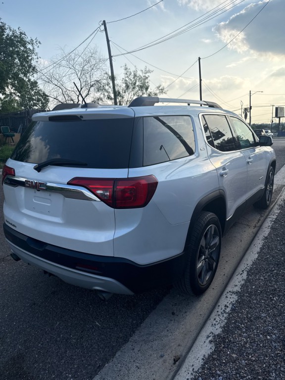 2017 GMC Acadia Image 5