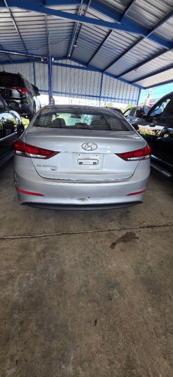 2018 Hyundai Elantra Image 5