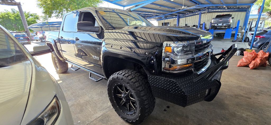 2017 Chevrolet Silverado 1500 Image 3