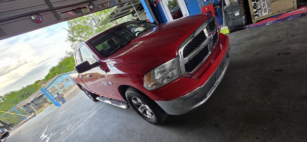 2014 RAM 1500 Image 2