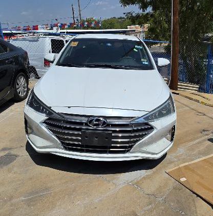2020 Hyundai Elantra Image 1