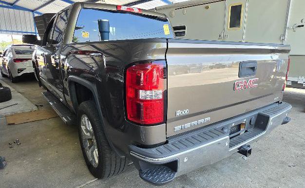 2015 GMC Sierra Image 4