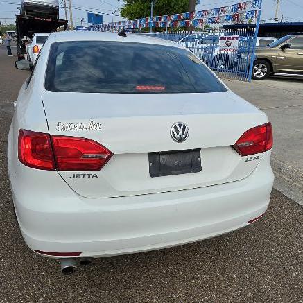 2011 Volkswagen Jetta Image 7