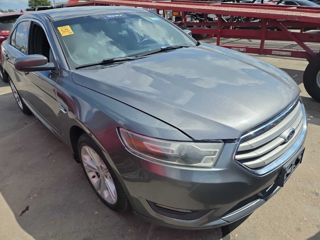 2014 Ford Taurus Image 2