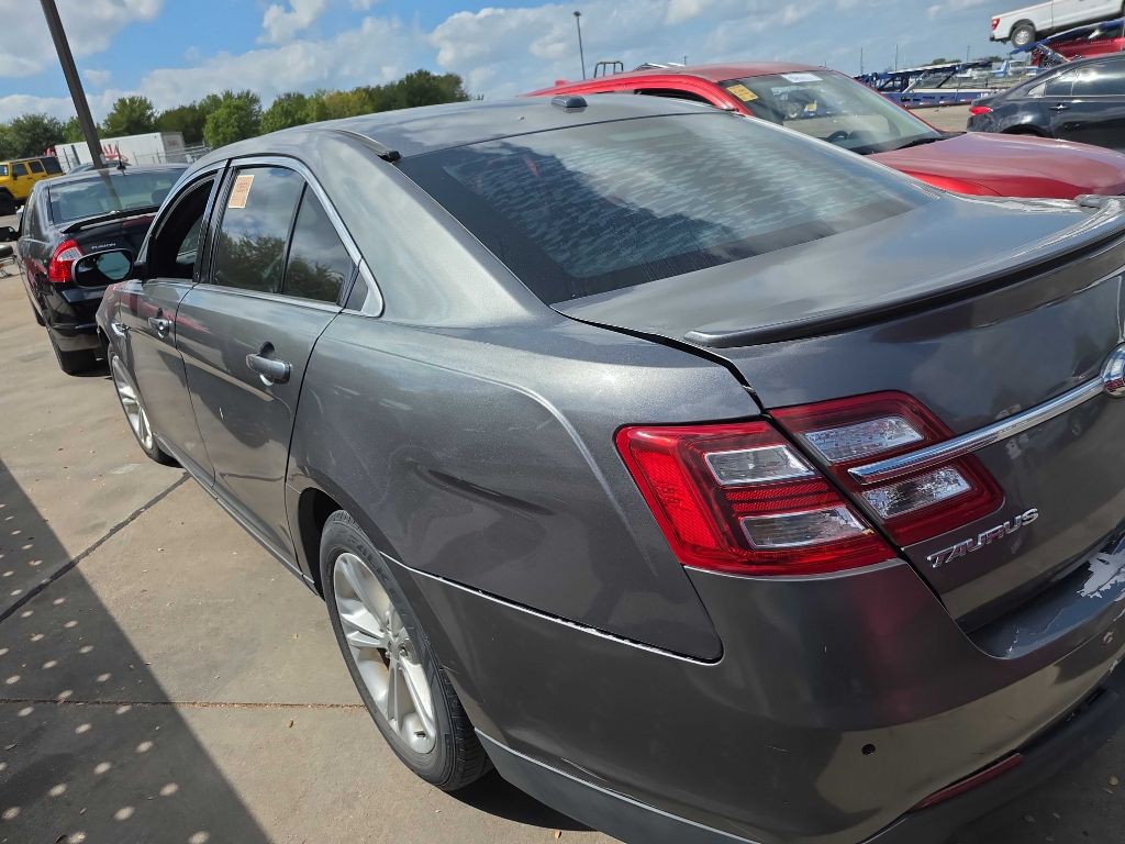 2014 Ford Taurus Image 4